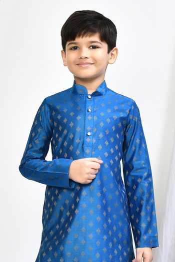Shop Petite Pomme Blue Brocade, Silk Embroidery Woven Floral Motif Kurta Patiala Pant Set Online at Aza Fashions Shop_Petite Pomme_Blue Brocade, Silk Embroidery Woven Floral Motif Kurta Patiala Pant Set _Online_at_Aza_Fashions