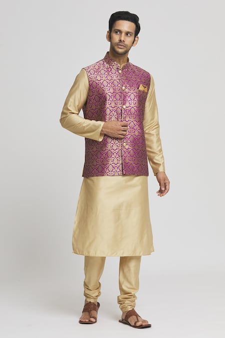 Aryavir Malhotra Zari Woven Bundi Kurta Set 