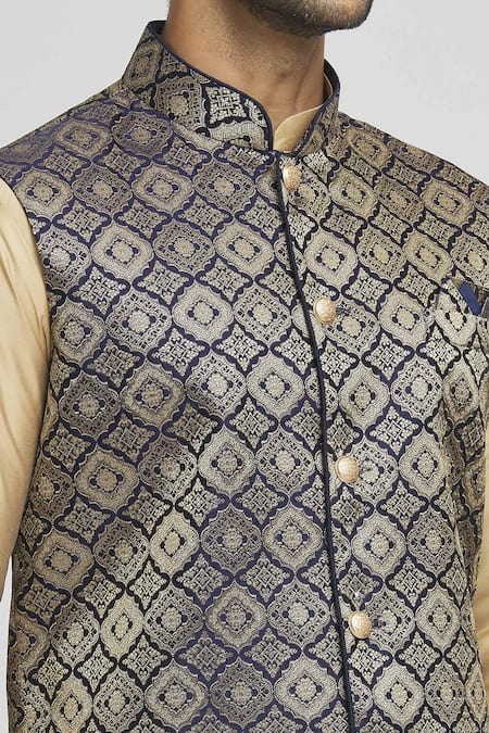 Arihant Rai Sinha_Blue Brocade, Silk Embroidery Navy Woven Geometric Bundi Kurta Set _at_Aza_Fashions