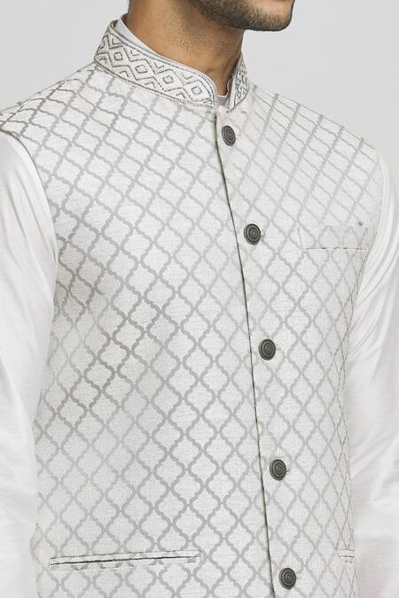 Buy_Arihant Rai Sinha_Gray Brocade, Silk Embroidery Grey Jaal Woven Bundi Kurta Set