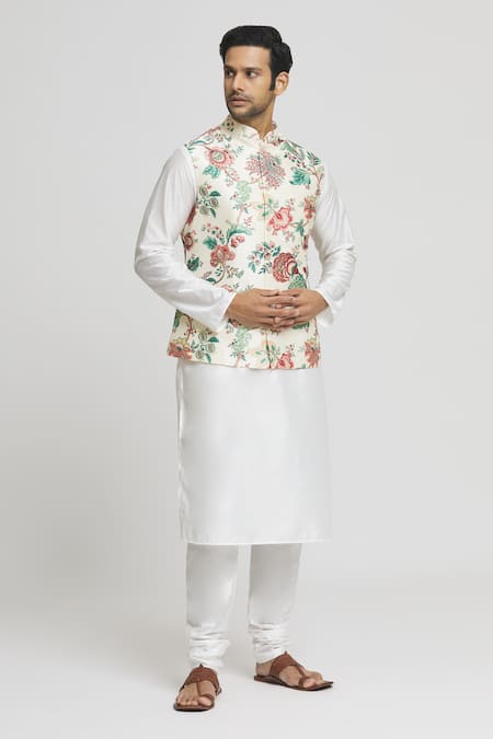 Aryavir Malhotra Floral Jaal Print Bundi Kurta Set 