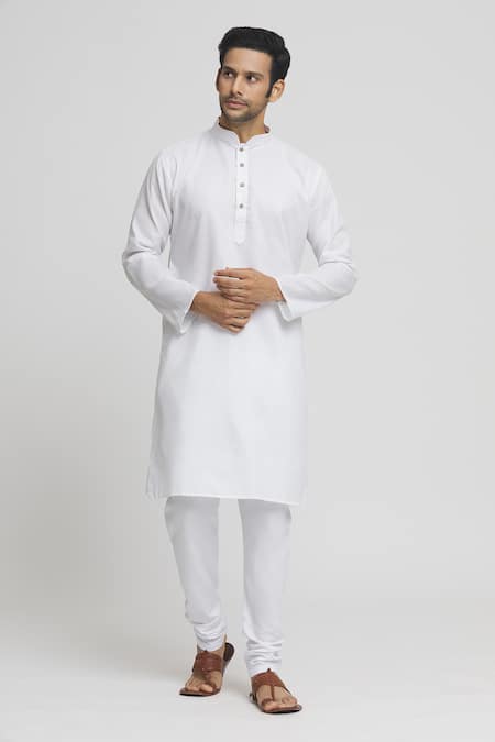 Arihant Rai Sinha Solid Mandarin Collar Kurta Set 