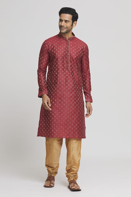 Arihant Rai Sinha Ethnic Crest Motif Pattern Kurta Set 