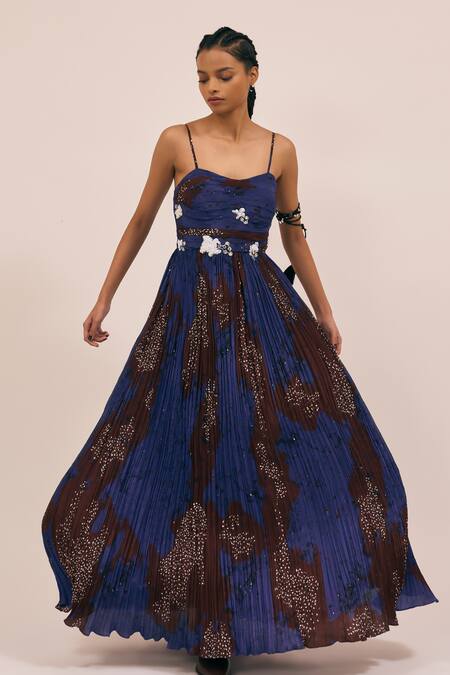 Buy_Amka_Blue Silk Beads Sweetheart Neck May Mosaic Splatter Print Pleated Maxi Dress _Online_at_Aza_Fashions