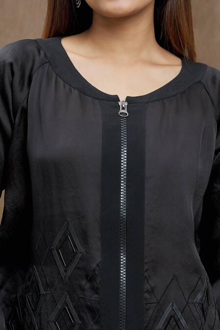 Varsha Wadhwa_Black Embroidery Round Neck Applique Full Sleeve Sheer Jacket _at_Aza_Fashions