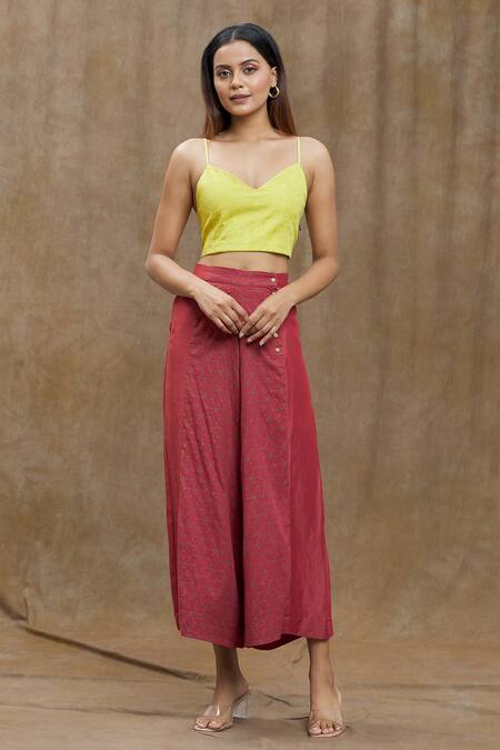 Ezra_Yellow Printed Hexagon V Neck Buster_Online_at_Aza_Fashions