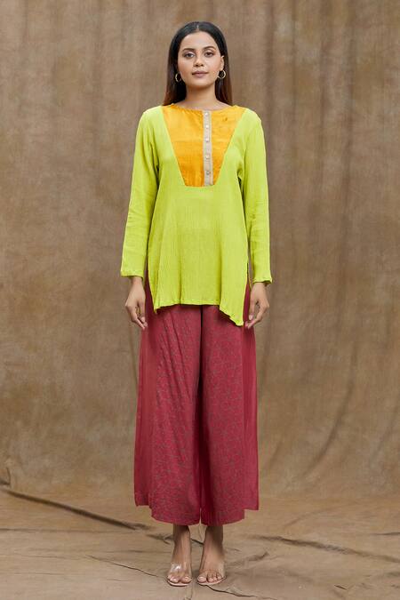 Ezra_Green Plain Boat Neck Full Sleeve Colorblock Top_at_Aza_Fashions
