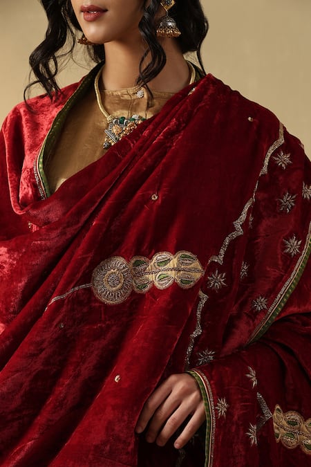 Buy_Weaver Story_Red Velvet Embroidery Floral Zardozi Hand Doshala _Online_at_Aza_Fashions