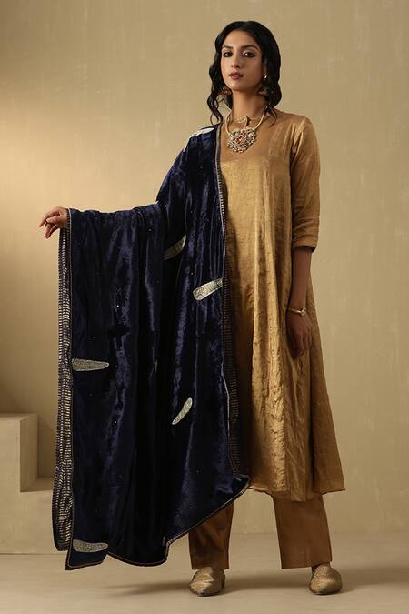 Weaver Story_Blue Velvet Embroidery Leaf Hand Doshala _Online_at_Aza_Fashions
