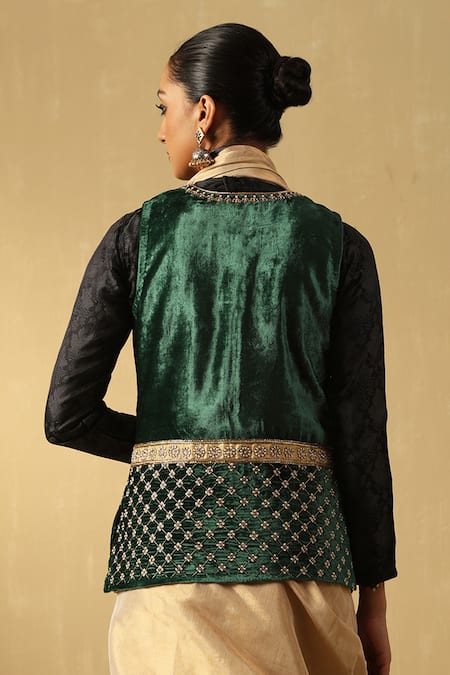 Shop_Weaver Story_Green Velvet Embroidery Round Neck Zardozi Hand Jacket _at_Aza_Fashions