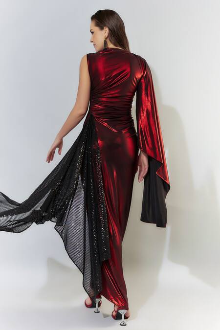 Shop Cham Cham Red Silk, Polyester Sequins Boat Neck Metallic Trail Gown at Aza Fashions Shop_Cham Cham_Red Silk, Polyester Sequins Boat Neck Metallic Trail Gown_at_Aza_Fashions