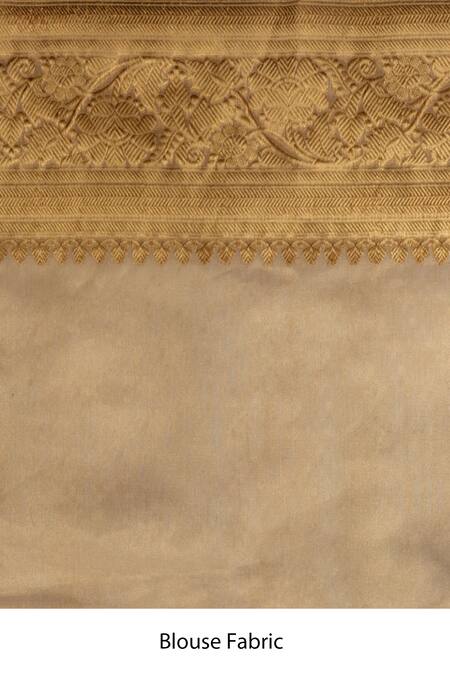 Buy_Paaprika_Gold Organza Zari Handwoven Kora Saree With Unstitched Blouse Piece