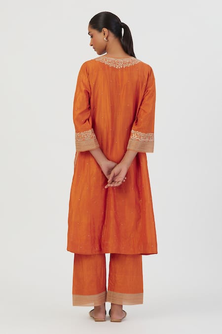 Shop Lajjoo C Orange Silk Embroidery Blossom Round Zehra Fleur Kurta With Palazzo at Aza Fashions Shop_Lajjoo C_Orange Silk Embroidery Blossom Round Zehra Fleur Kurta With Palazzo _at_Aza_Fashions