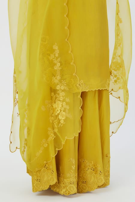 Lajjoo C_Yellow Organza Embroidery Florid Nira Dupatta _Online_at_Aza_Fashions