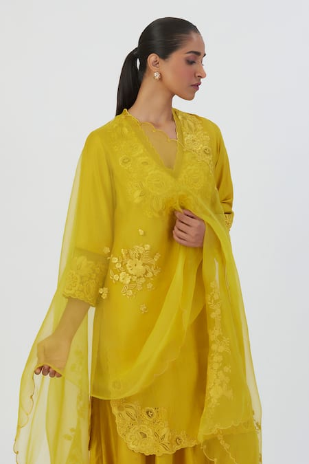 Buy_Lajjoo C_Yellow Organza Embroidery Florid Nira Dupatta _Online_at_Aza_Fashions