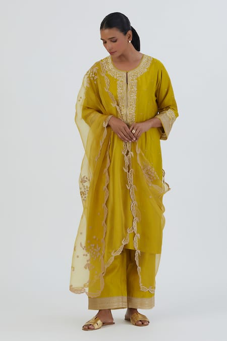 Lajjoo C Yellow Organza Embroidery Gardenia Reeni Dupatta