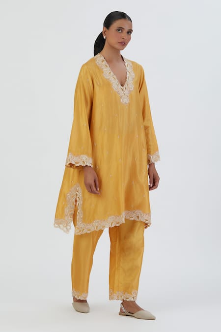 Lajjoo C Yellow Silk Embroidered Thread V Neck Naaz Work Kurta And Pant Set