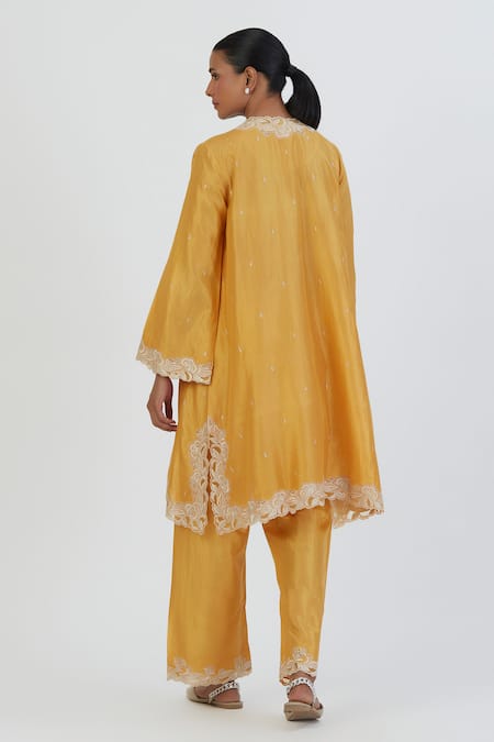 Shop Lajjoo C Yellow Silk Embroidered Thread V Neck Naaz Work Kurta And Pant Set at Aza Fashions Shop_Lajjoo C_Yellow Silk Embroidered Thread V Neck Naaz Work Kurta And Pant Set _at_Aza_Fashions