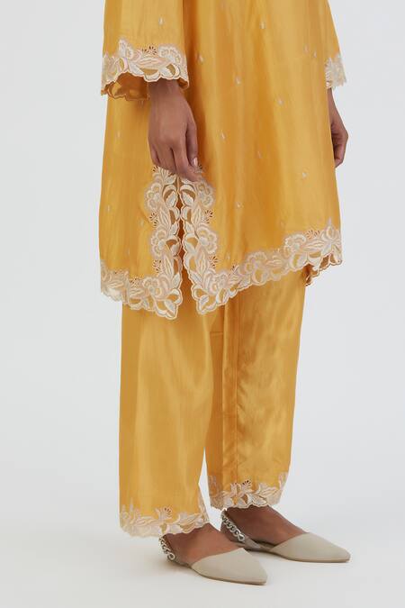 Shop Lajjoo C Yellow Silk Embroidered Thread V Neck Naaz Work Kurta And Pant Set Online at Aza Fashions Shop_Lajjoo C_Yellow Silk Embroidered Thread V Neck Naaz Work Kurta And Pant Set _Online_at_Aza_Fashions