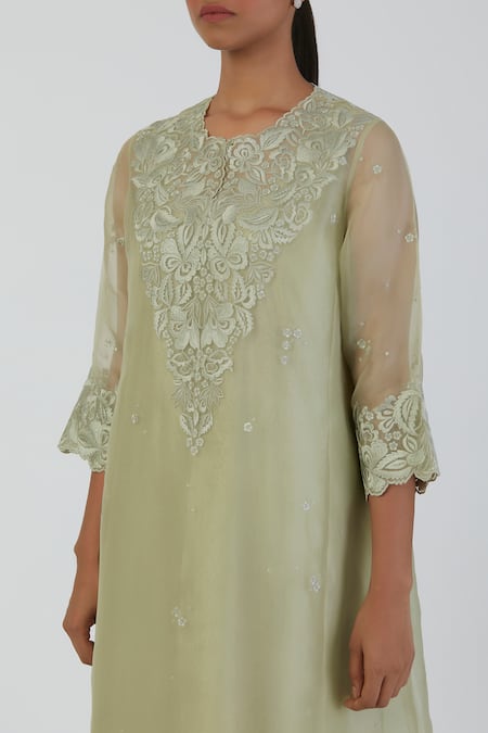 Shop_Lajjoo C_Green Kurta Chanderi Embroidered Thread Round Prisha And Pant Set _Online_at_Aza_Fashions