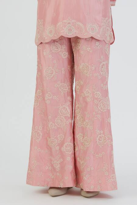 Shop_Lajjoo C_Pink Silk Embroidered Thread V Neck Seerat Kurta And Pant Set _Online_at_Aza_Fashions