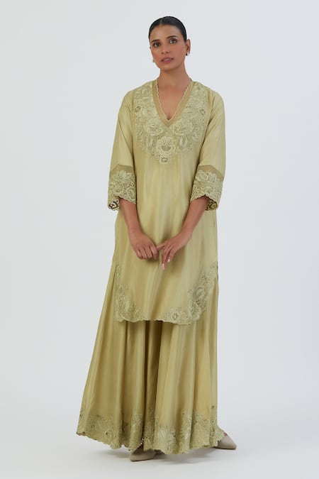 Lajjoo C Green Silk Embroidered Thread V Neck Isha Kurta And Sharara Set