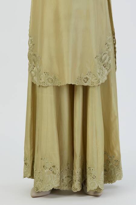 Lajjoo C Green Silk Embroidered Thread V Neck Isha Kurta And Sharara Set at Aza Fashions Lajjoo C_Green Silk Embroidered Thread V Neck Isha Kurta And Sharara Set _at_Aza_Fashions