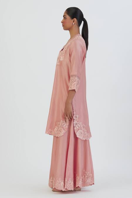 Buy_Lajjoo C_Pink Silk Embroidered Thread V Neck Isha Kurta And Sharara Set _Online_at_Aza_Fashions