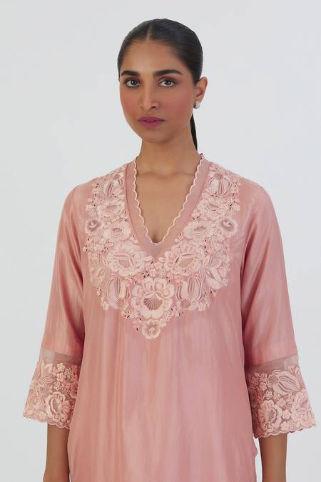 Lajjoo C_Pink Silk Embroidered Thread V Neck Isha Kurta And Sharara Set _at_Aza_Fashions