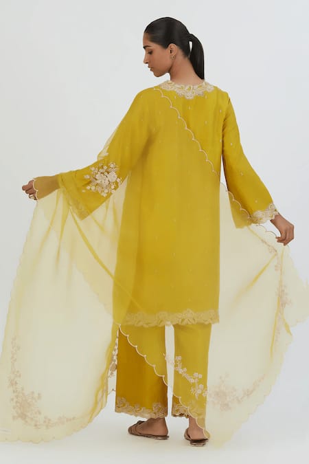 Shop Lajjoo C Yellow Organza Embroidered Thread Nira Dupatta at Aza Fashions Shop_Lajjoo C_Yellow Organza Embroidered Thread Nira Dupatta _at_Aza_Fashions