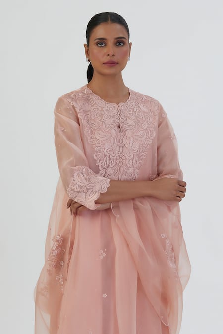 Buy_Lajjoo C_Pink Organza Embroidery Nira Thread Dupatta _Online_at_Aza_Fashions