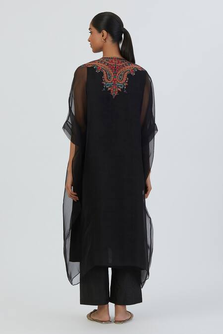 Shop Lajjoo C Black Kurta Organza Embroidered Thread Round Rumi Bodice With Silk Pant at Aza Fashions Shop_Lajjoo C_Black Kurta Organza Embroidered Thread Round Rumi Bodice With Silk Pant _at_Aza_Fashions