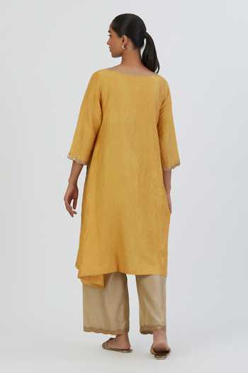 Shop Lajjoo C Yellow Silk Embroidered Thread Scalloped Rati Placement Kurta With Pant at Aza Fashions Shop_Lajjoo C_Yellow Silk Embroidered Thread Scalloped Rati Placement Kurta With Pant _at_Aza_Fashions