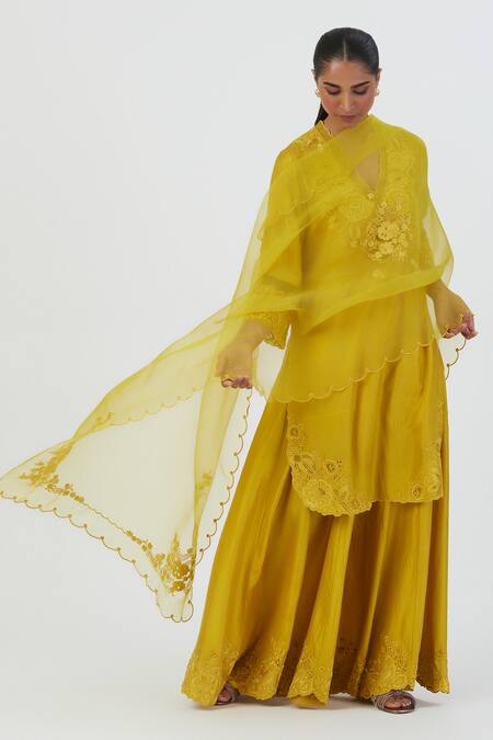 Lajjoo C Yellow Silk Embroidery Buttercup Bloom Scallop Isha Zinnia Kurta With Sharara Online at Aza Fashions Lajjoo C_Yellow Silk Embroidery Buttercup Bloom Scallop Isha Zinnia Kurta With Sharara _Online_at_Aza_Fashions