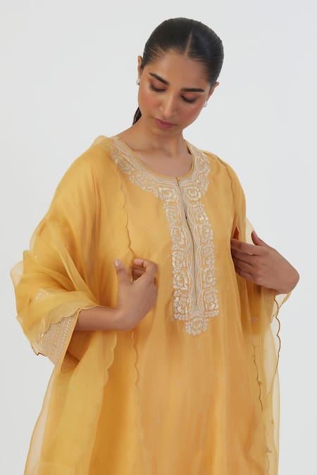 Buy_Lajjoo C_Orange Organza Embroidery Floral Dust Zira Blossom Dupatta _Online_at_Aza_Fashions