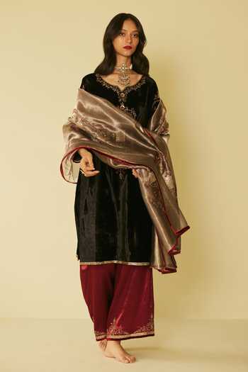 Shop_Sarang Kaur_Silver Tissue, Silk Embroidery Dareecha Dupatta_Online_at_Aza_Fashions