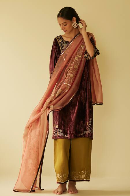 Shop_Sarang Kaur_Peach Tissue, Silk Embroidery Meera Dupatta_Online_at_Aza_Fashions