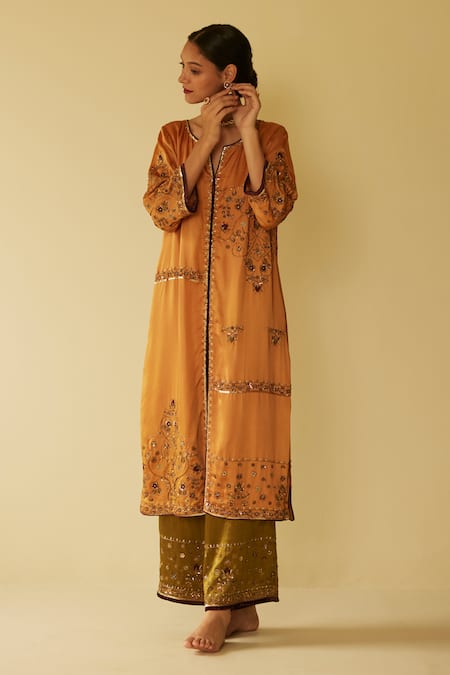 Sarang Kaur Yellow Satin, Silk Embroidery Split V-neck Farida Hand Kurta And Pant Set at Aza Fashions Sarang Kaur_Yellow Satin, Silk Embroidery Split V-neck Farida Hand Kurta And Pant Set _at_Aza_Fashions