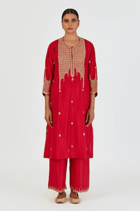 Lajjoo C Red Silk Embroidered Marodi Round Indrani Kurta With Pant 