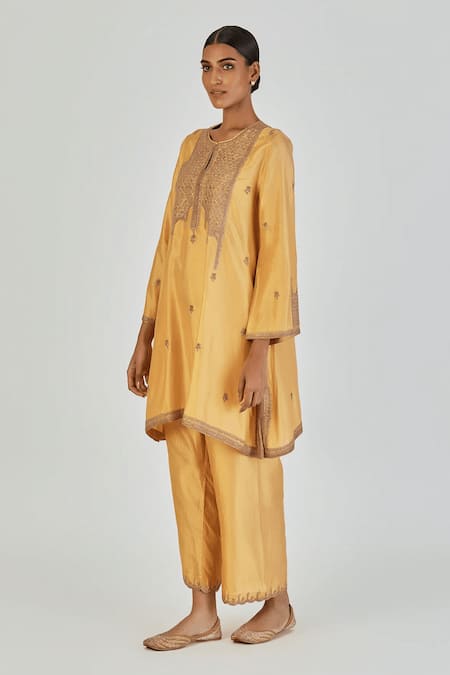 Buy Lajjoo C Yellow Silk Embroidered Marodi Round Indrani Floral Kurta With Pant Online at Aza Fashions Buy_Lajjoo C_Yellow Silk Embroidered Marodi Round Indrani Floral Kurta With Pant _Online_at_Aza_Fashions