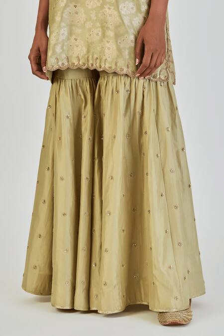 Lajjoo C Green Brocade Woven Marodi V-neck Sureeli Floral Kurta With Sharara at Aza Fashions Lajjoo C_Green Brocade Woven Marodi V-neck Sureeli Floral Kurta With Sharara _at_Aza_Fashions