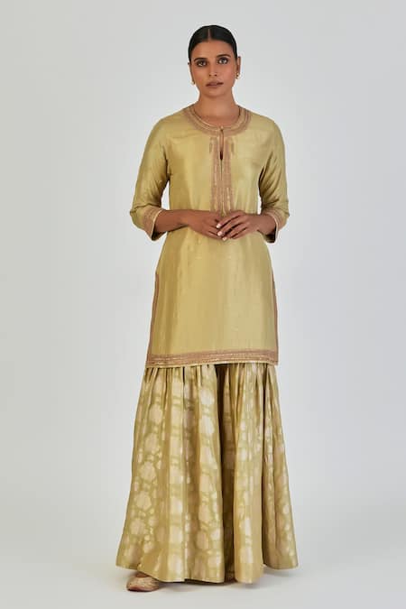 Lajjoo C Green Brocade Woven Marodi V-neck Nutan Paisley Embroidered Kurta With Sharara 