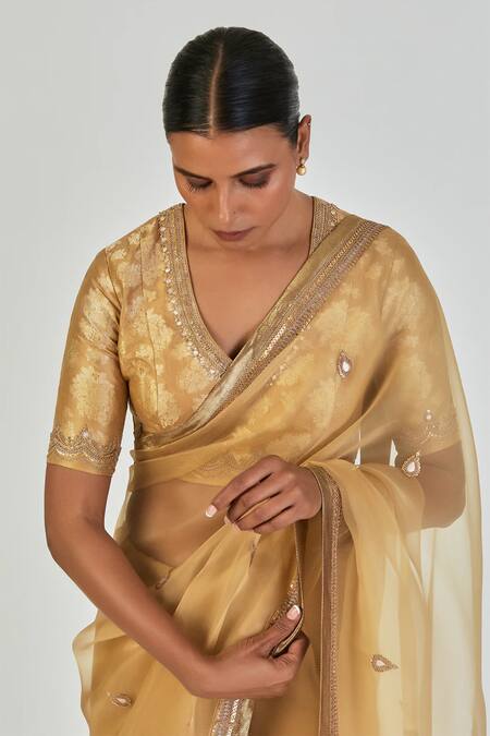 Lajjoo C Gold Organza Embroidered Zardosi Zabeen Saree Online at Aza Fashions Lajjoo C_Gold Organza Embroidered Zardosi Zabeen Saree _Online_at_Aza_Fashions