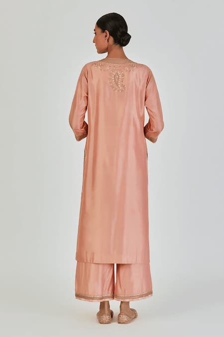 Shop Lajjoo C Pink Silk Embroidery Marodi U Neck Lubena Blossom Vine Kurta With Palazzo at Aza Fashions Shop_Lajjoo C_Pink Silk Embroidery Marodi U Neck Lubena Blossom Vine Kurta With Palazzo _at_Aza_Fashions