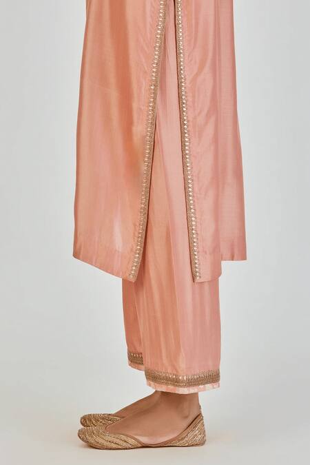 Lajjoo C Pink Silk Embroidery Marodi U Neck Lubena Blossom Vine Kurta With Palazzo at Aza Fashions Lajjoo C_Pink Silk Embroidery Marodi U Neck Lubena Blossom Vine Kurta With Palazzo _at_Aza_Fashions