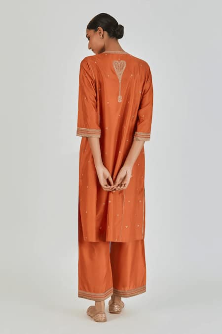 Shop Lajjoo C Orange Silk Embroidery Marodi U Neck Dipty Boteh Kurta With Palazzo at Aza Fashions Shop_Lajjoo C_Orange Silk Embroidery Marodi U Neck Dipty Boteh Kurta With Palazzo _at_Aza_Fashions