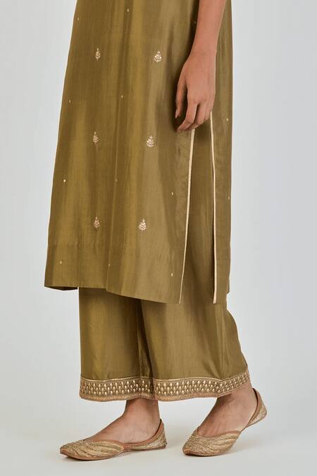 Shop_Lajjoo C_Green Silk Embroidery Marodi U Neck Nida Parakeet Kurta With Palazzo _Online_at_Aza_Fashions