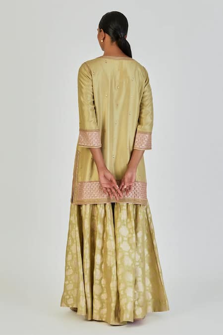 Lajjoo C Almas Clover Jaal Embroidered Kurta With Sharara 