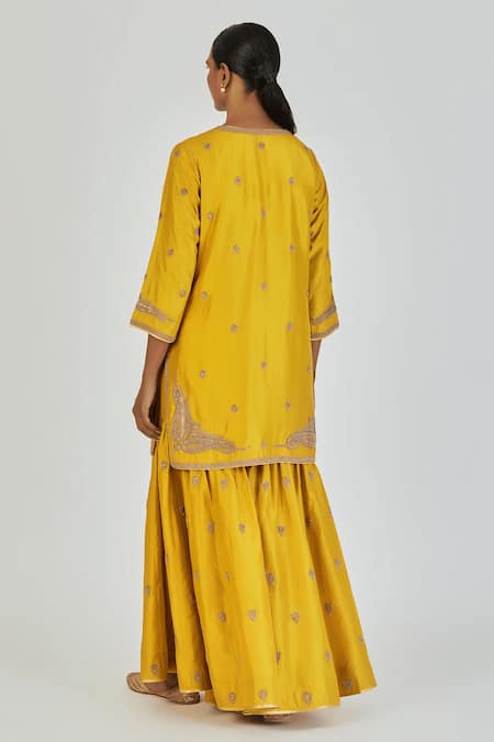Lajjoo C Adiya Floret Embroidered Kurta With Palazzo 