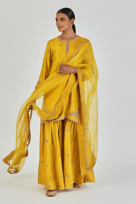 Buy_Lajjoo C_Gold Silk Embroidery Marodi Round Adiya Floret Kurta With Palazzo _Online_at_Aza_Fashions